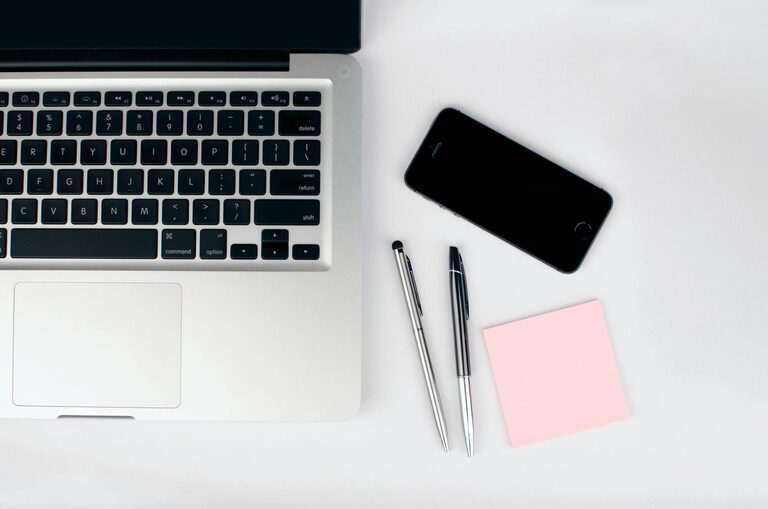How to Declutter Your Digital Life: Simple Steps for a Cleaner Online Space